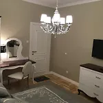 Apartament Z Prywatnym, Krytym Basenem Apartment *