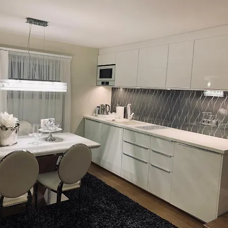 Z Prywatnym, Krytym Basenem Appartement