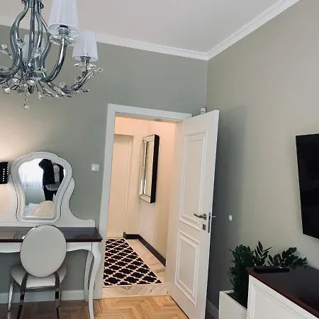 Z Prywatnym, Krytym Basenem Appartement *