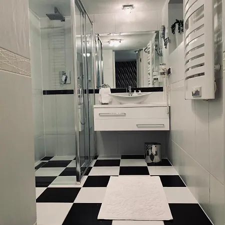 Z Prywatnym, Krytym Basenem Sopot