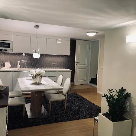 Appartement Z Prywatnym, Krytym Basenem