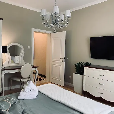 Z Prywatnym, Krytym Basenem Appartement *