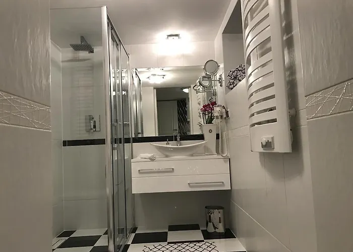 Z Prywatnym, Krytym Basenem Sopot